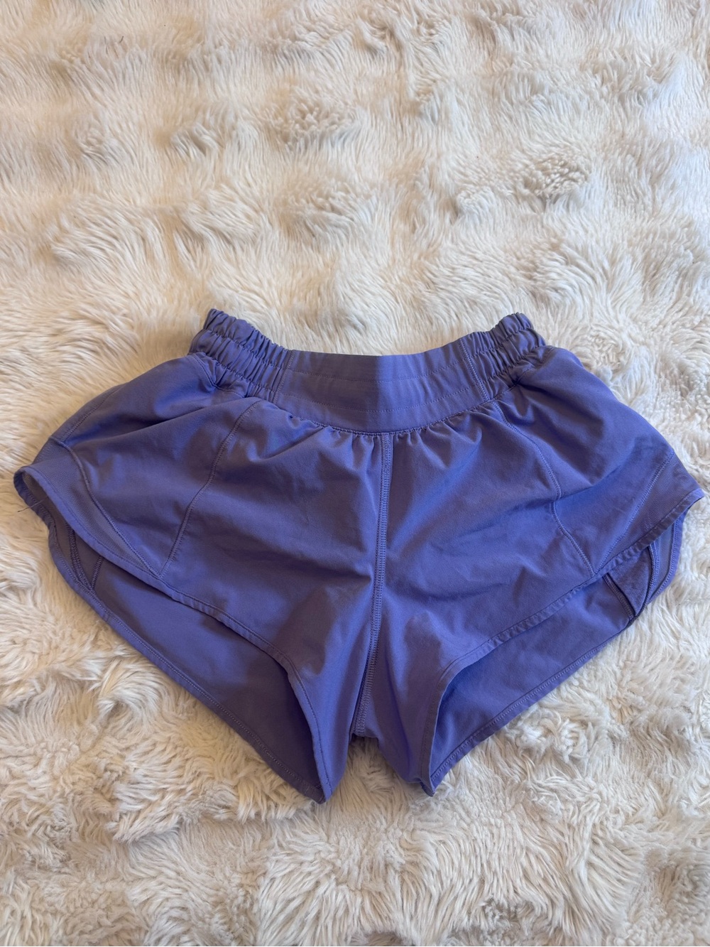 Rare Lululemon Hotty Hot Low-Rise Lined Short 2.5"
Dark Lavender